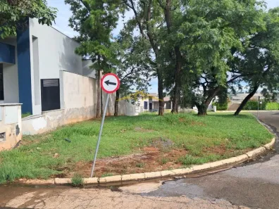Lote/Terreno à venda, 305m² no Parque Nova Carioba, Americana