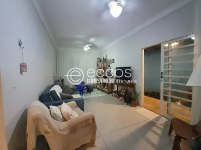 Casa de Condomínio com 2 Quartos à venda, 190m² no Alto Umuarama, Uberlândia