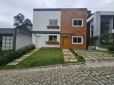Casa de Condomínio com 4 Quartos à venda, 143m² no Vargem Grande, Teresópolis