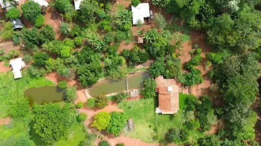 Fazenda/Sítio com 3 Quartos à venda, 242000m² no , Caldazinha