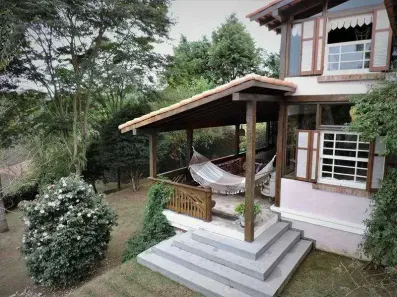 Casa de Condomínio com 3 Quartos à venda, 270m² no Chácara Moinho Velho, Carapicuíba