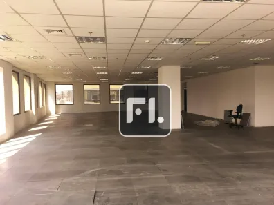 Sala Comercial para alugar, 340m² no Dezoito do Forte Empresarial/Alphaville., Barueri