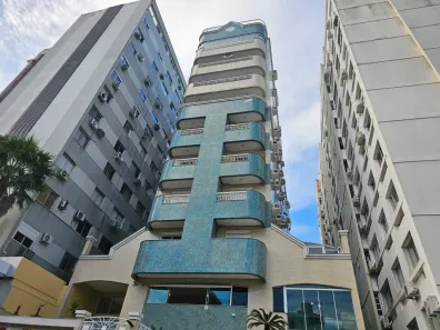 Apartamento com 1 Quarto para alugar, 68m² no Centro, Florianópolis