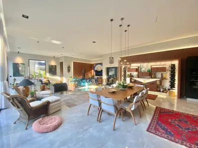 Casa de Condomínio com 4 Quartos à venda, 405m² no Ville Sainte Hélène, Campinas