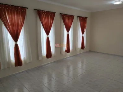 Casa com 3 Quartos para alugar, 207m² no Rudge Ramos, São Bernardo do Campo