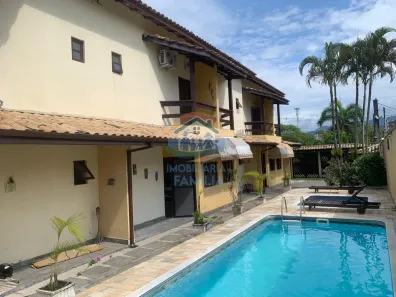 Casa com 3 Quartos à venda, 110m² no Parque Balneário Poiares, Caraguatatuba