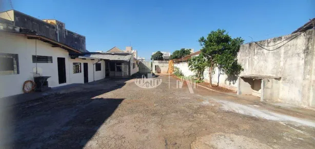 Imóvel Comercial com 3 Quartos para alugar, 100m² no Centro, Londrina