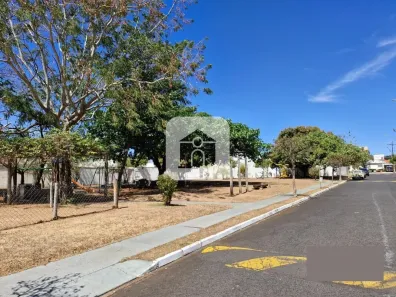Casa de Condomínio com 3 Quartos à venda, 260m² no Alto Umuarama, Uberlândia