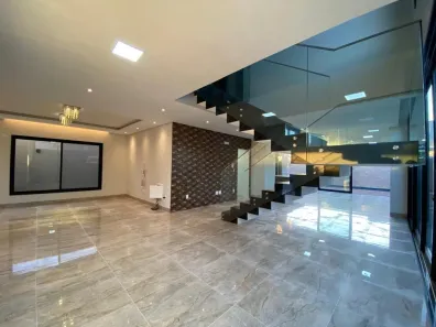 Casa de Condomínio com 5 Quartos à venda, 315m² no Shopping Park, Uberlândia
