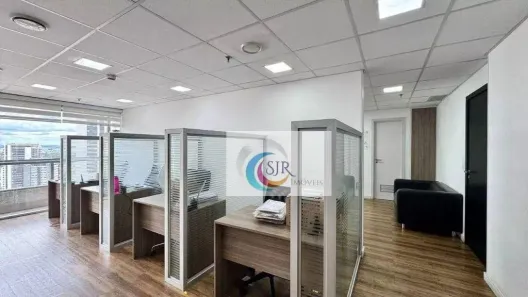 Sala Comercial para alugar, 122m² no Vila Gertrudes, São Paulo
