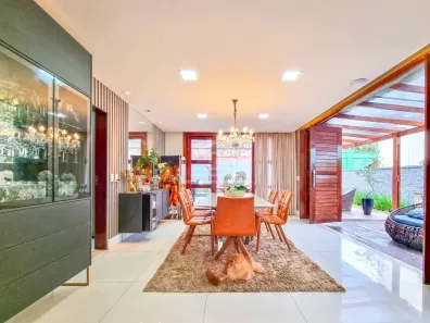 Casa de Condomínio com 5 Quartos à venda no Cararu, Eusébio