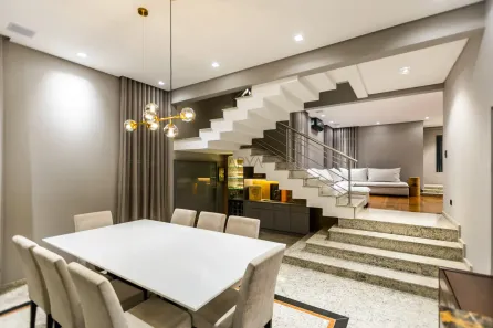 Casa de Condomínio com 4 Quartos à venda, 360m² no Uberaba, Curitiba