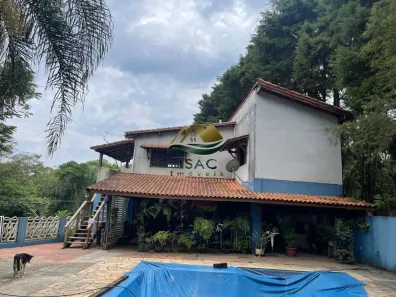 Fazenda/Sítio com 4 Quartos à venda, 400m² no Pirucaia, Mairiporã