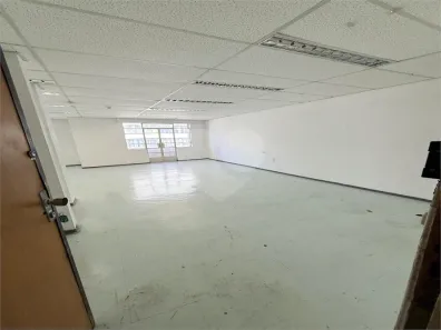 Sala Comercial para alugar, 115m² no República, São Paulo
