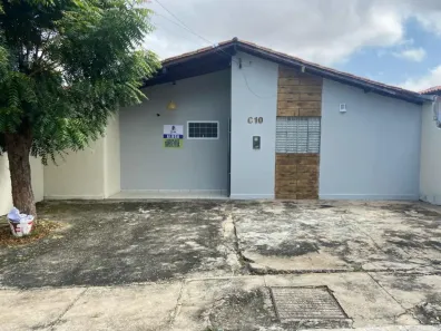 Casa de Condomínio com 2 Quartos para alugar, 100m² no Santa Cruz, Teresina