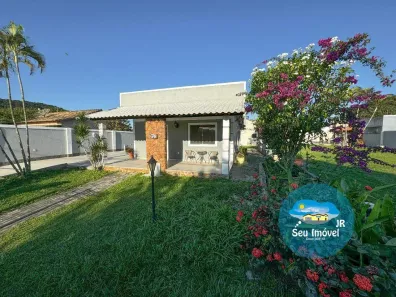 Casa com 5 Quartos à venda, 235m² no Centro (Iguabinha), Araruama