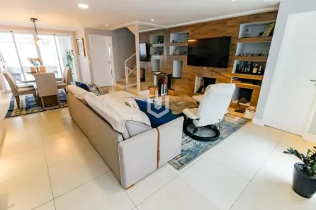 Casa de Condomínio com 4 Quartos à venda, 230m² no Vila Andrade, São Paulo