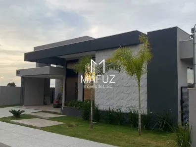 Casa de Condomínio com 4 Quartos à venda, 225m² no Gran Park, Vespasiano