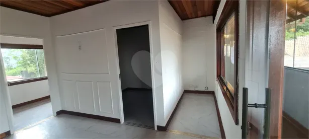 Ponto Comercial para alugar, 34m² no Roseira, Mairiporã