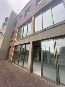 Prédio Comercial para alugar, 800m² no Petrópolis, Porto Alegre