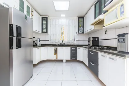 Casa de Condomínio com 3 Quartos à venda, 360m² no Alto Boqueirão, Curitiba