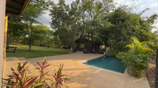 Fazenda/Sítio com 6 Quartos à venda, 190m² no Charneca, Betim
