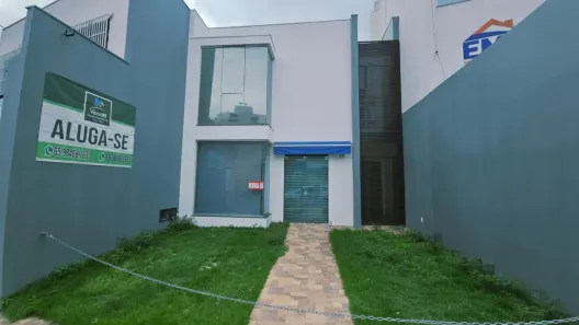 Prédio Residencial para alugar, 389m² no Quilombo, Cuiabá