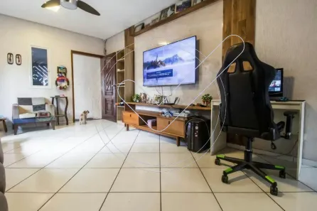 Casa com 4 Quartos para alugar, 330m² no Jardim dos Camargos, Barueri