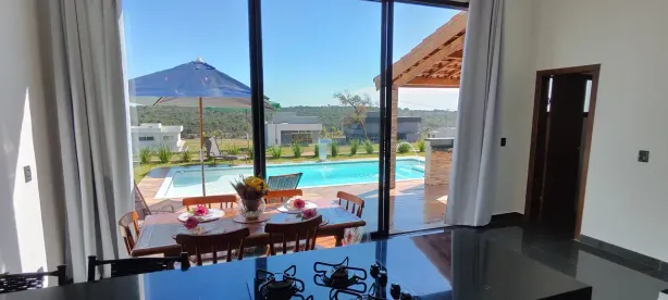 Casa de Condomínio com 3 Quartos à venda, 210m² no Condomínio Riviera de Santa Cristina XIII, Paranapanema