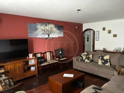Casa com 3 Quartos à venda, 260m² no Rio Bonito, São Paulo