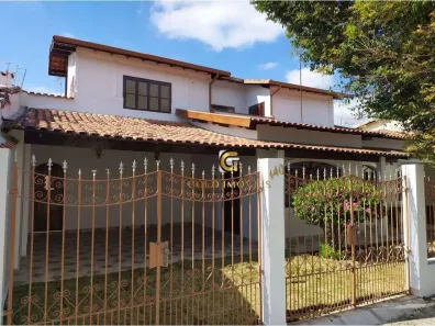 Sobrado com 4 Quartos à venda, 239m² no Parque Brasil, Jacareí