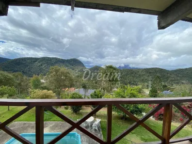 Casa de Condomínio com 3 Quartos à venda, 234m² no Albuquerque, Teresópolis