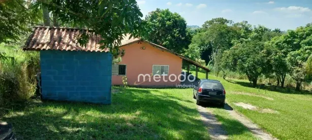 Fazenda/Sítio com 2 Quartos à venda, 200m² no Chácaras Rurais Guararema, Jacareí