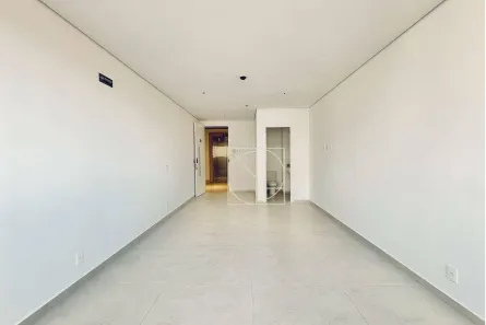 Sala Comercial à venda, 28m² no Centro, Curitiba