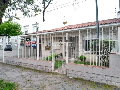 Casa com 3 Quartos à venda, 316m² no Nonoai, Porto Alegre