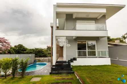 Casa com 4 Quartos à venda, 598m² no Espírito Santo, Porto Alegre
