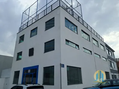 Prédio Comercial para alugar, 800m² no Alphaville Conde I, Barueri