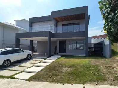 Casa com 3 Quartos à venda, 250m² no Alphaville, Rio das Ostras