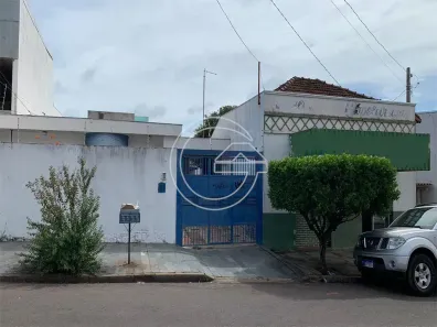 Casa com 3 Quartos à venda, 300m² no Centro, Marília