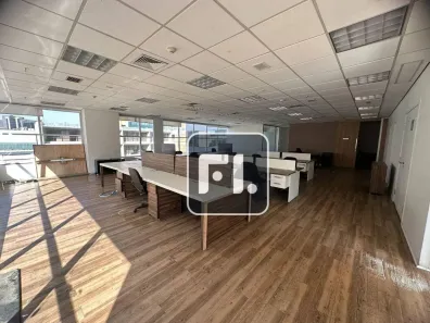 Sala Comercial para venda ou aluguel, 204m² no Vila Olímpia, São Paulo
