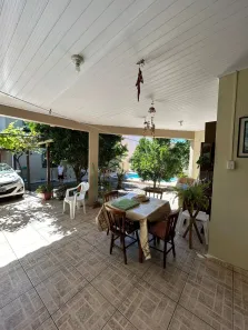 Casa com 4 Quartos à venda, 248m² no Nossa Senhora Medianeira, Santa Maria