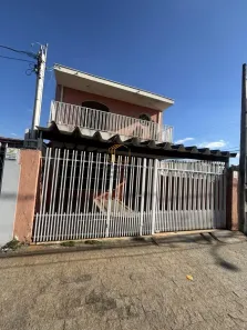 Casa com 3 Quartos para alugar, 205m² no Vila Hortência, Sorocaba