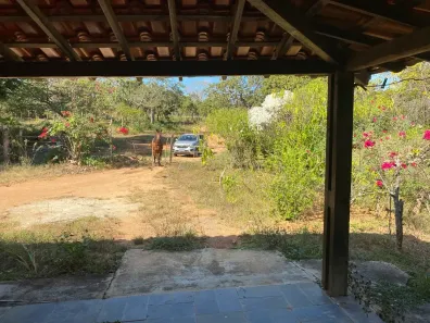 Fazenda/Sítio com 3 Quartos à venda, 140000m² no , Cordisburgo