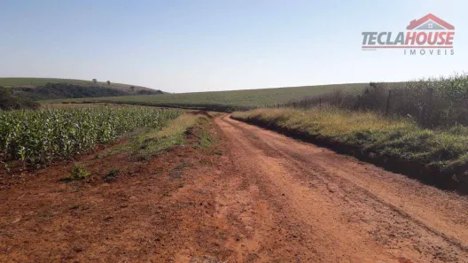 Fazenda/Sítio com 6 Quartos à venda, 15250000m² no , Piumhi