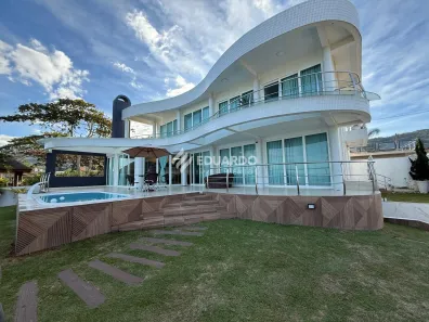 Casa com 5 Quartos à venda, 400m² no Zimbros, Bombinhas