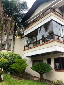 Casa de Condomínio com 3 Quartos à venda, 231m² no Menino Deus, Porto Alegre