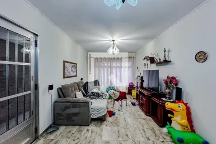 Casa com 3 Quartos à venda, 186m² no Vila Bertioga, São Paulo