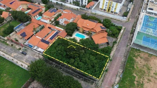 Lote/Terreno à venda, 900m² no Morada do Sol, Teresina
