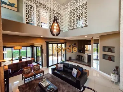 Casa de Condomínio com 3 Quartos à venda, 228m² no Jardim Crystal Park, Jacareí