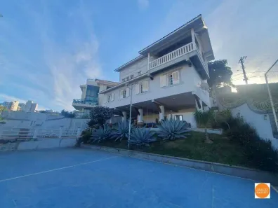 Casa com 6 Quartos para alugar, 544m² no São Bento, Belo Horizonte
